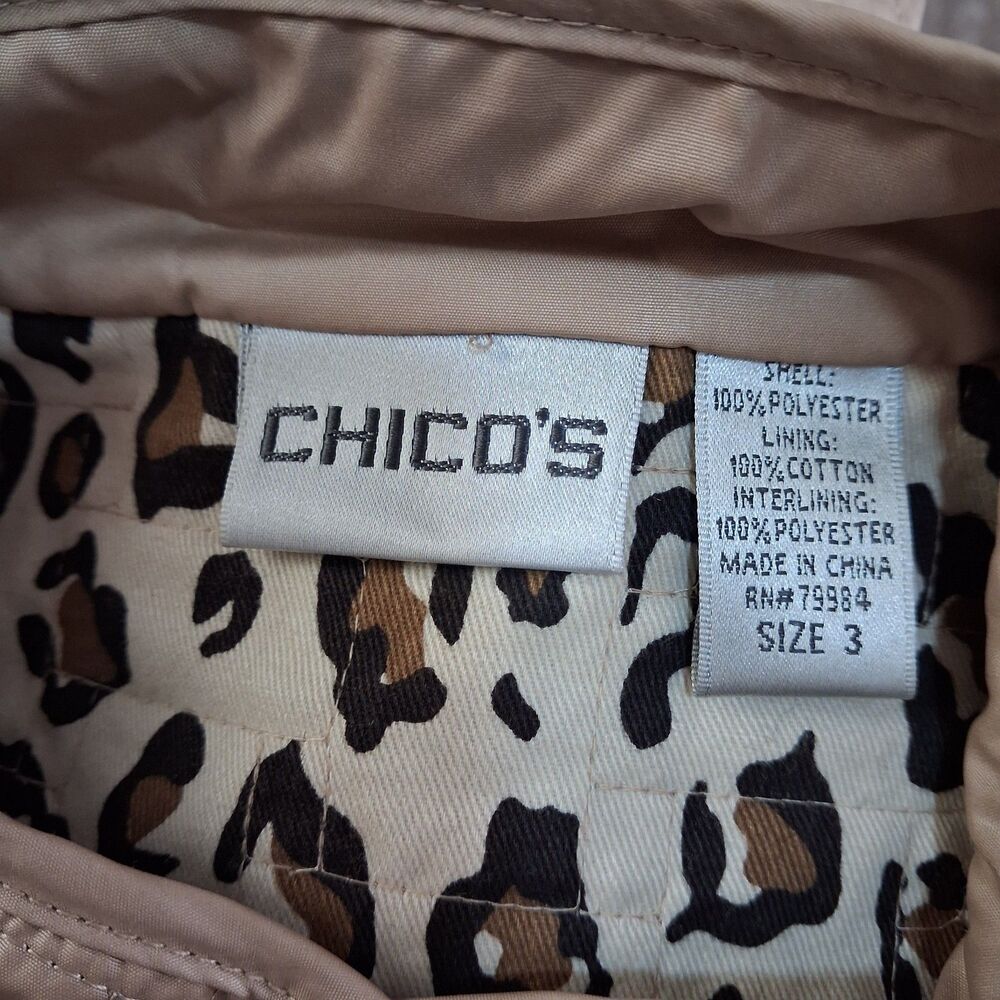 Chico's Sz 3 Quilted Jacket Tan Beige Leopard Animal Print Lining Pins Included - Picture 5 of 16